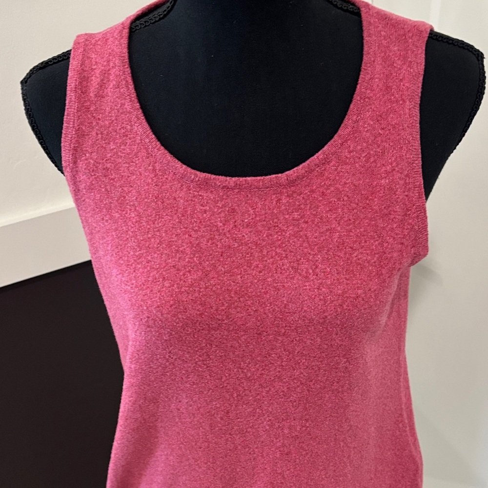 Vince Camuto Raspberry Tank Top - Picture 2 of 3